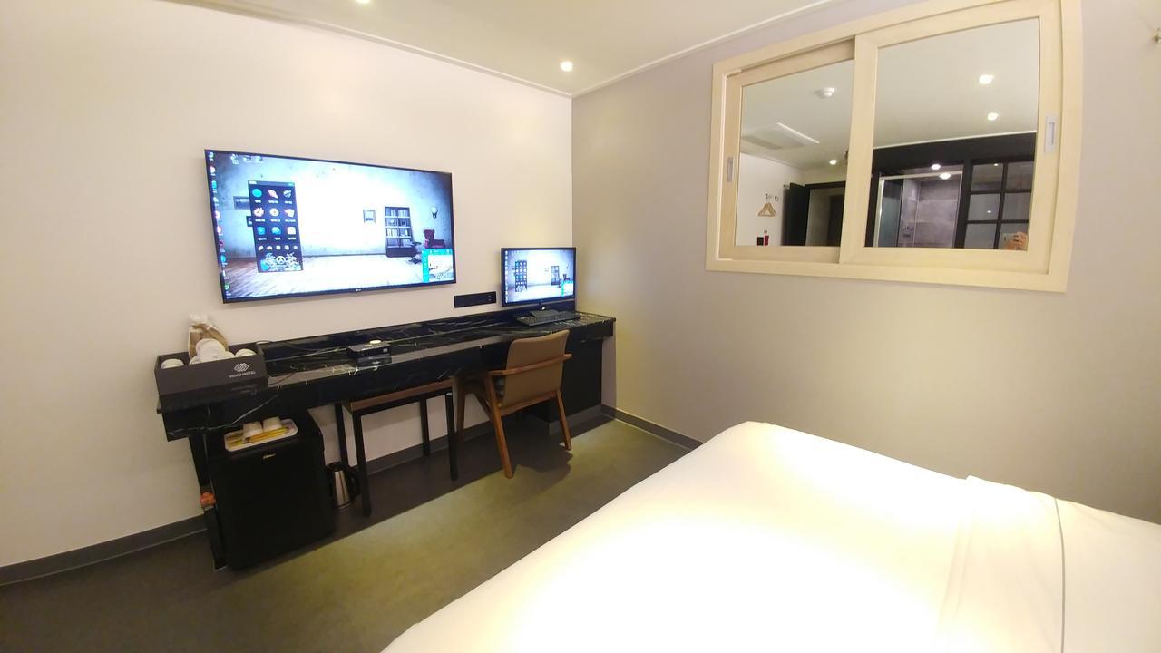 Vovo Hotel Seosan Exterior photo